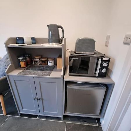 The Den - A Modern, Quirky, Self Contained Unit Apartment Braunton Ngoại thất bức ảnh