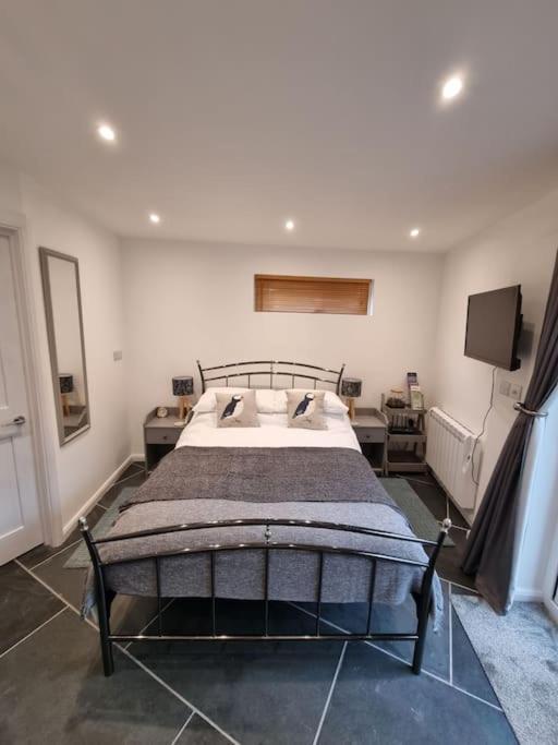 The Den - A Modern, Quirky, Self Contained Unit Apartment Braunton Ngoại thất bức ảnh
